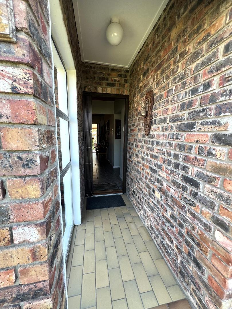 2 Bedroom Property for Sale in Kamma Ridge Eastern Cape